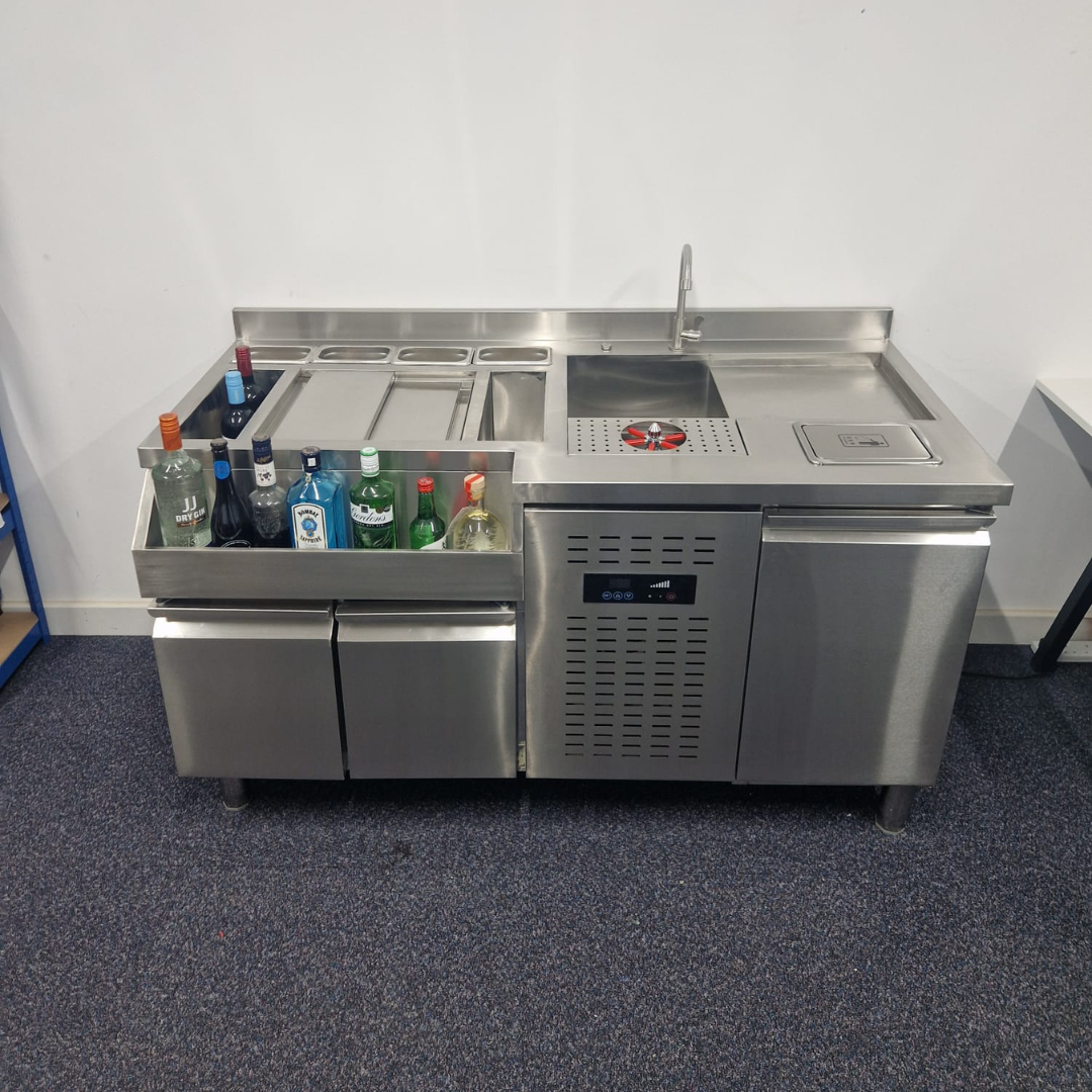 Cocktail Station with integrated Drinks Fridge - 1500x700x900