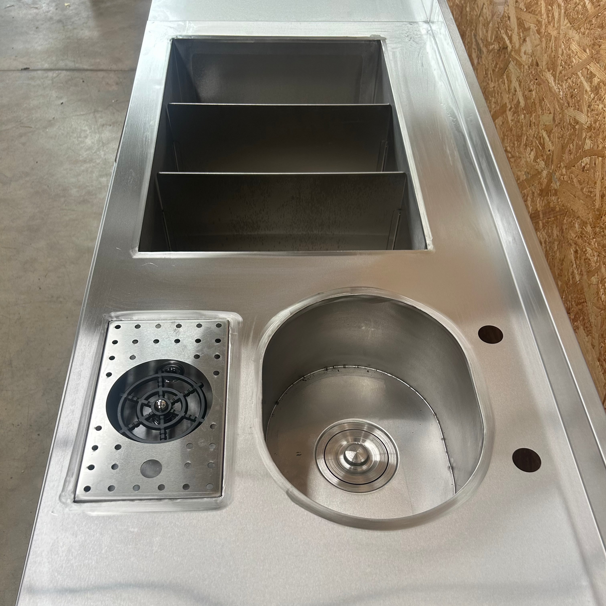 1200mm Cocktail Station With Icewell - Top View