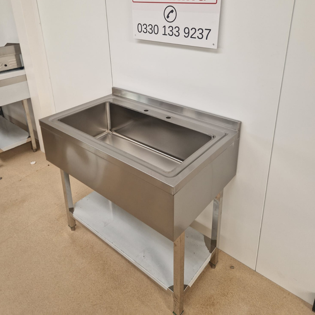 Single Bowl Sink (Large Centre Bowl) 1000x600x900mm