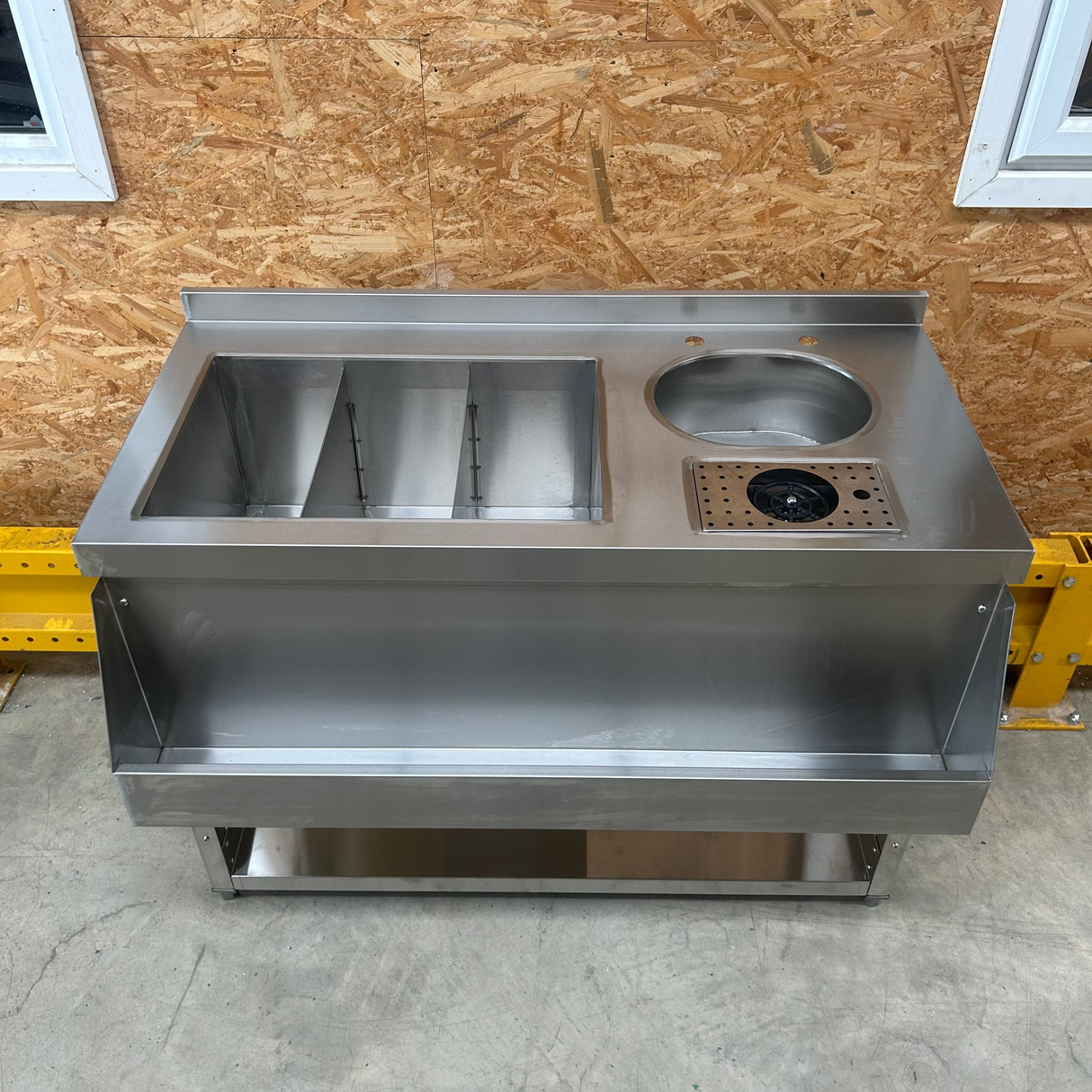 1200mm Cocktail Station With Icewell