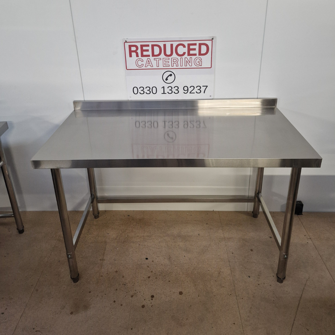 Stainless Steel Table with Void (No Undershelf) - 1400x700x900mm