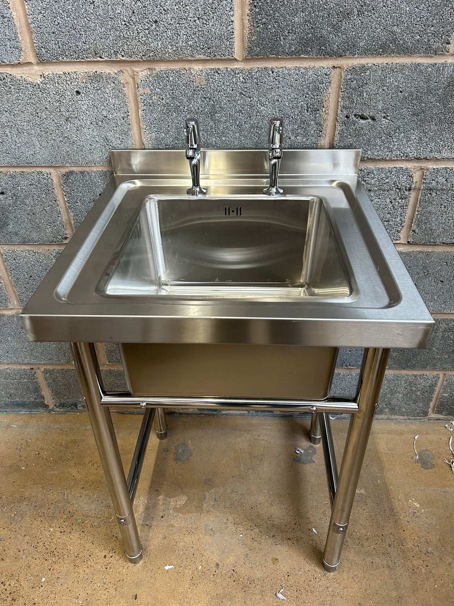 600mm Commercial Sink